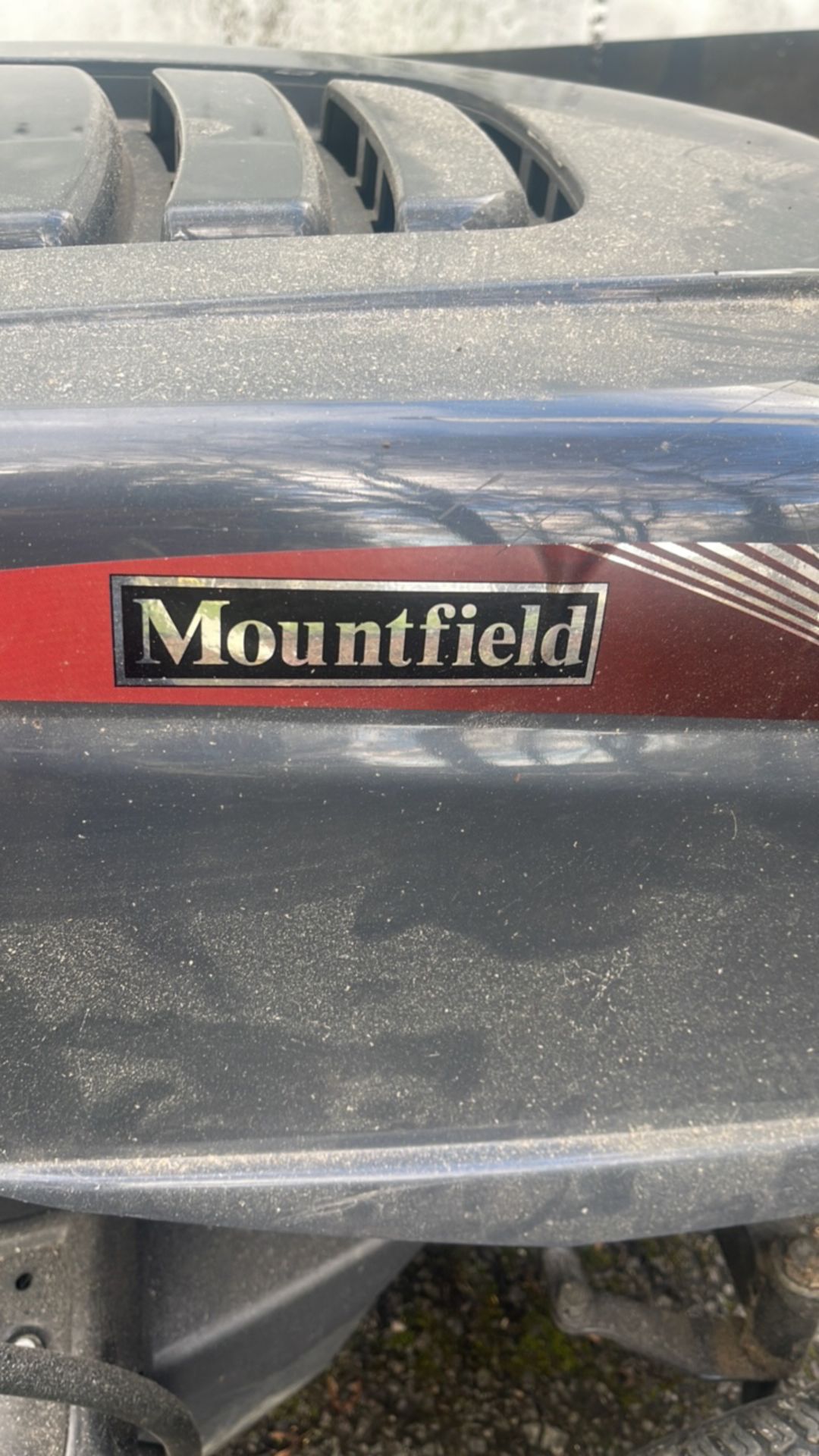 Mountfield T30M Ride On Lawn Mower - Image 2 of 9