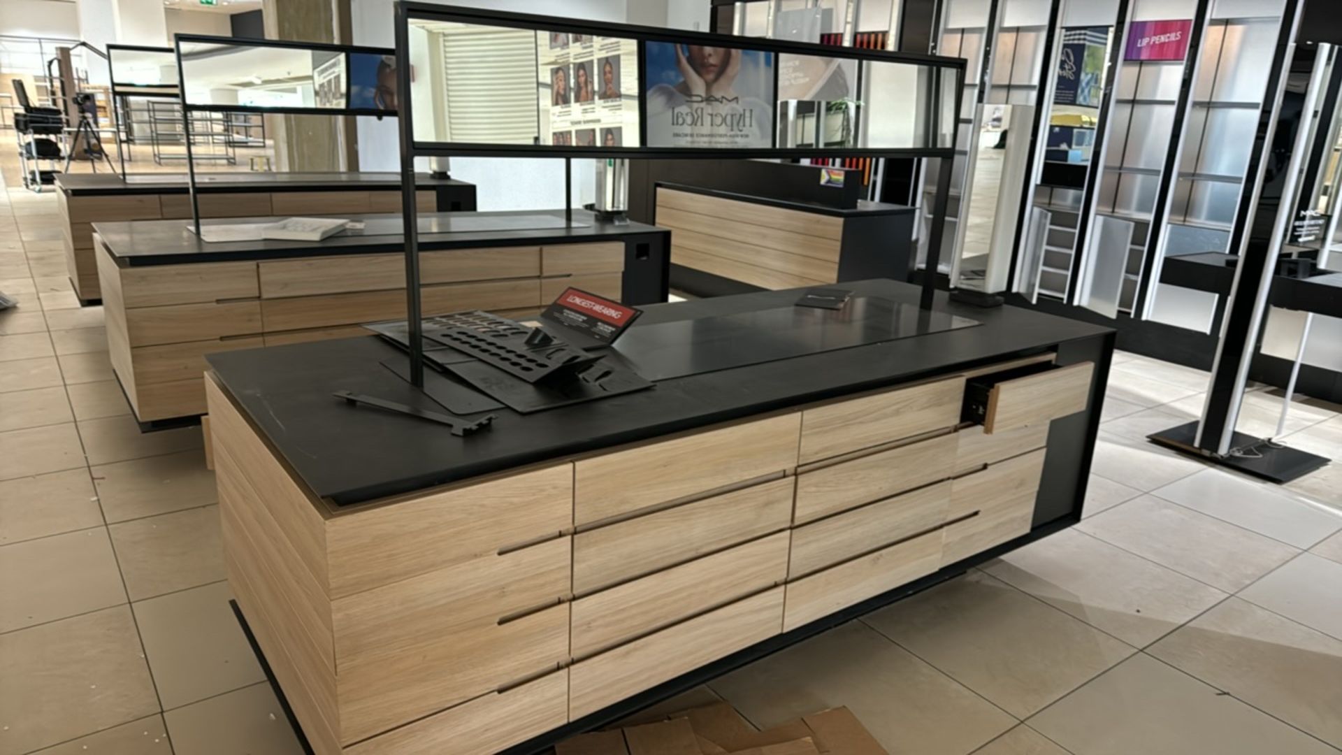 Black & Wood Display Units - Image 3 of 3