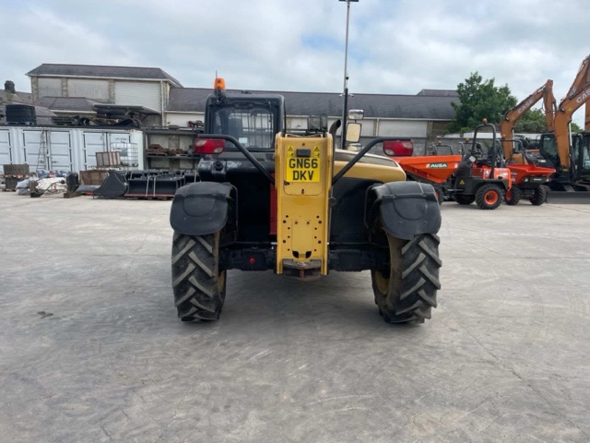 2016 CAT TH337C TELEHANDLER - Image 12 of 18