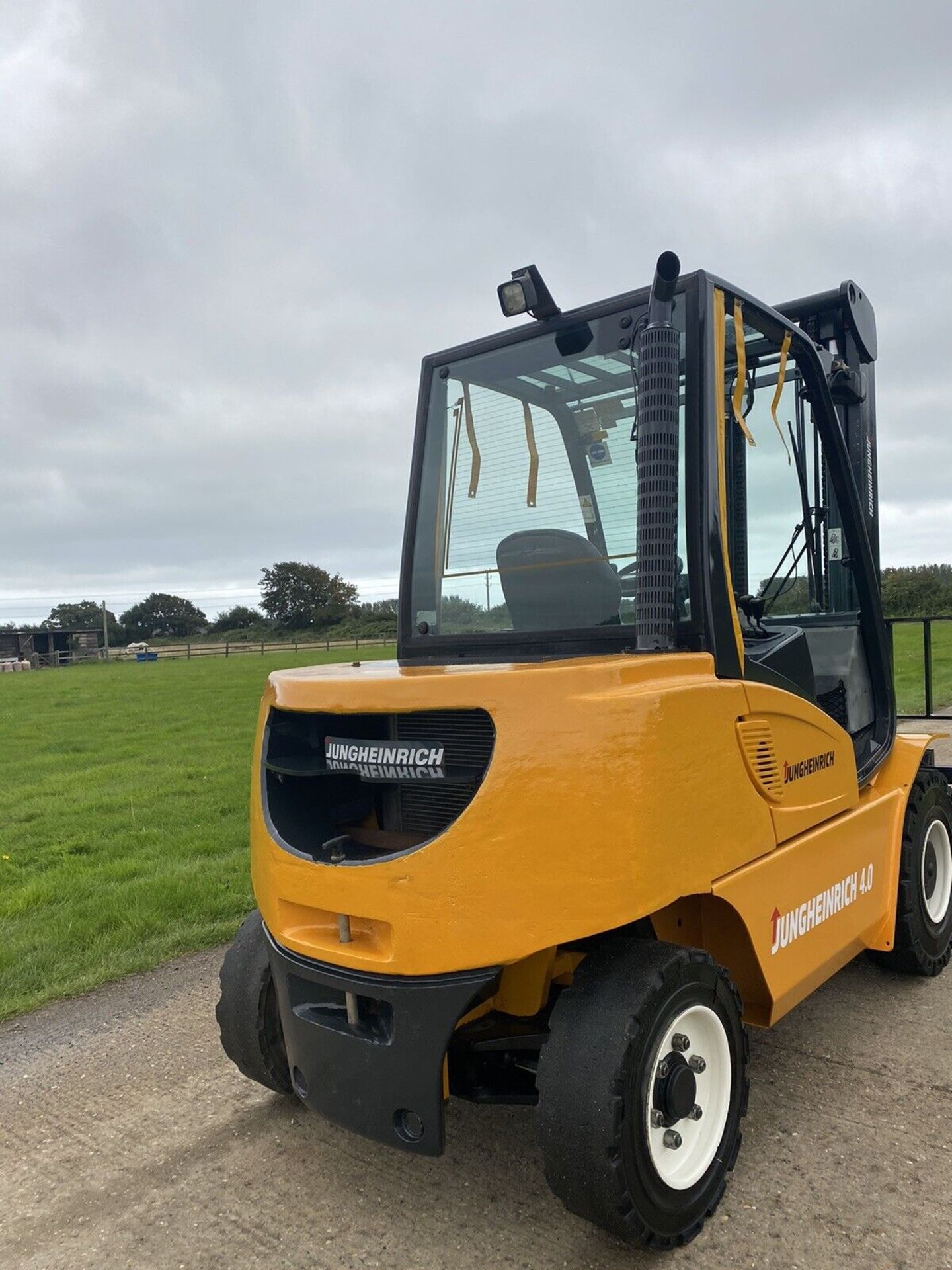 JUNGHEINRICH, 4 Tonne Diesel Forklift - Image 4 of 8