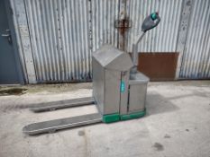 JUNGHEINRICH, EJE i20 - Stainless Steel Electric Pallet truck