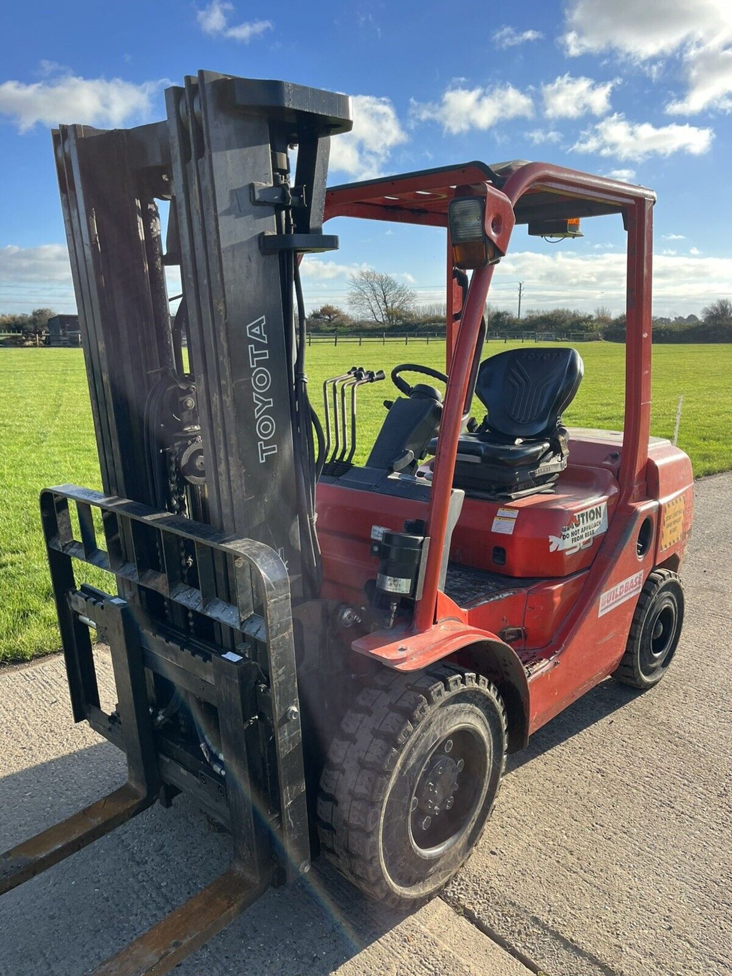 TOYOTYA, 3 Tonne Diesel Forklift (container spec triple) - Image 5 of 5