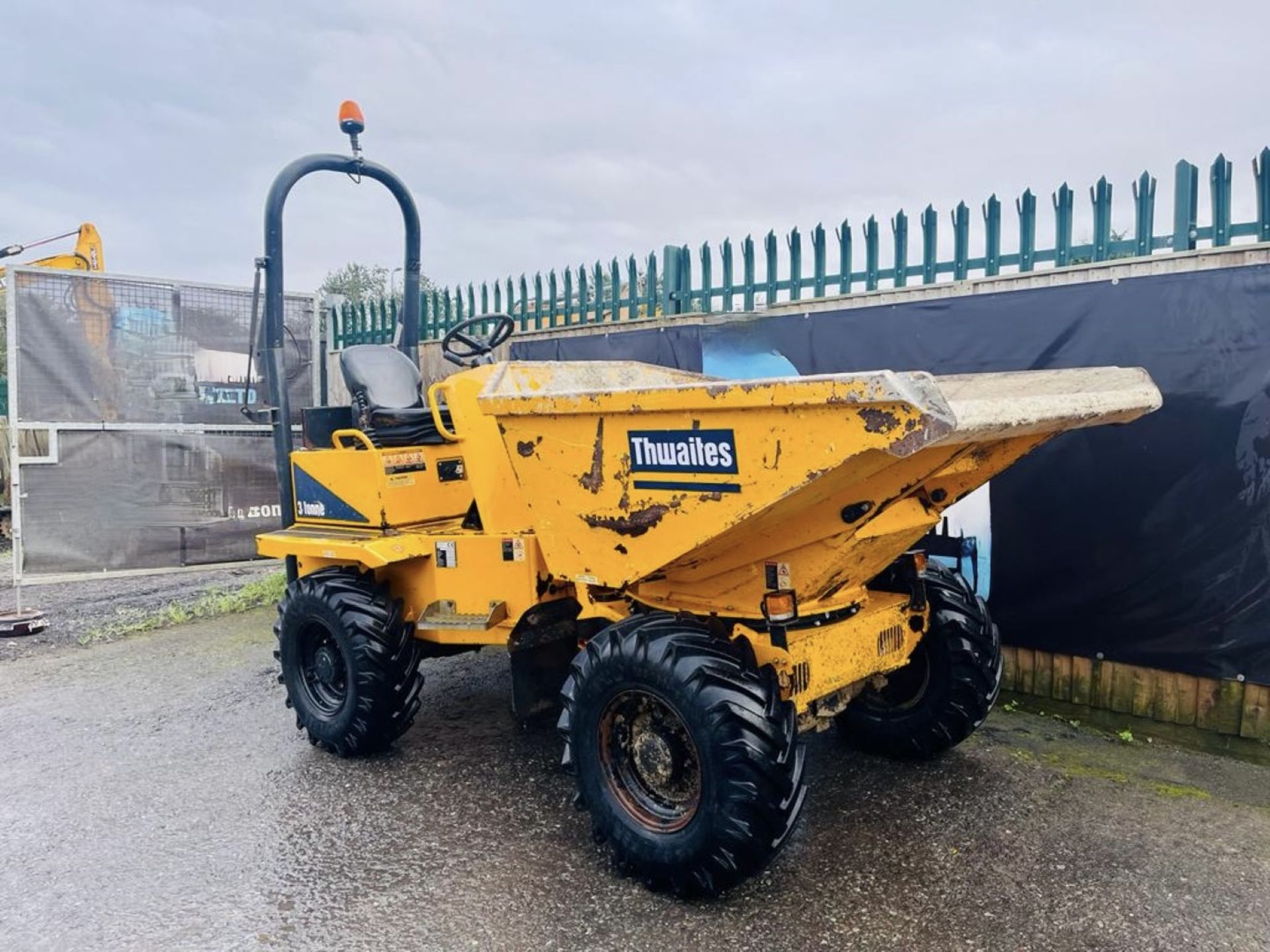 2015, THWAITES 3 T SWIVEL