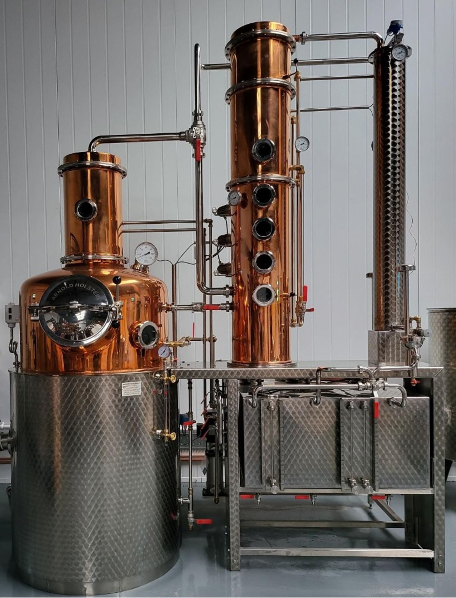 Arnold Holstein SH1000, 450L Pot Still. Installed and commissioned March 2022