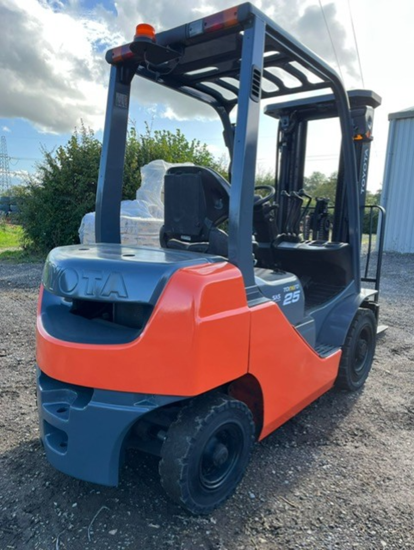 2018, TOYOTA - 2.5 Tonne Diesel Forklift - Image 2 of 7