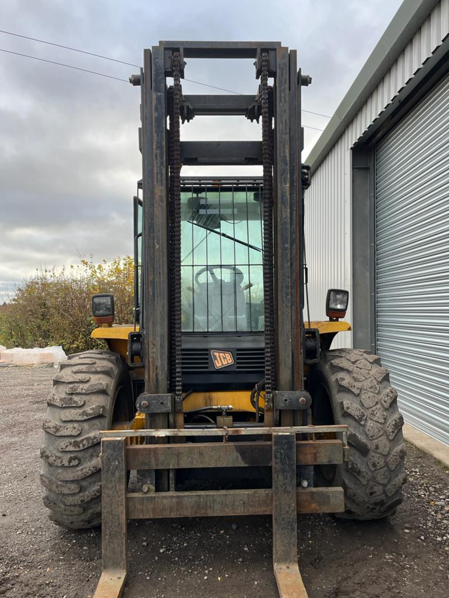 2005, JCB 930 - 3 Tonne 4WD Rough Terrain Forklift - Image 7 of 8