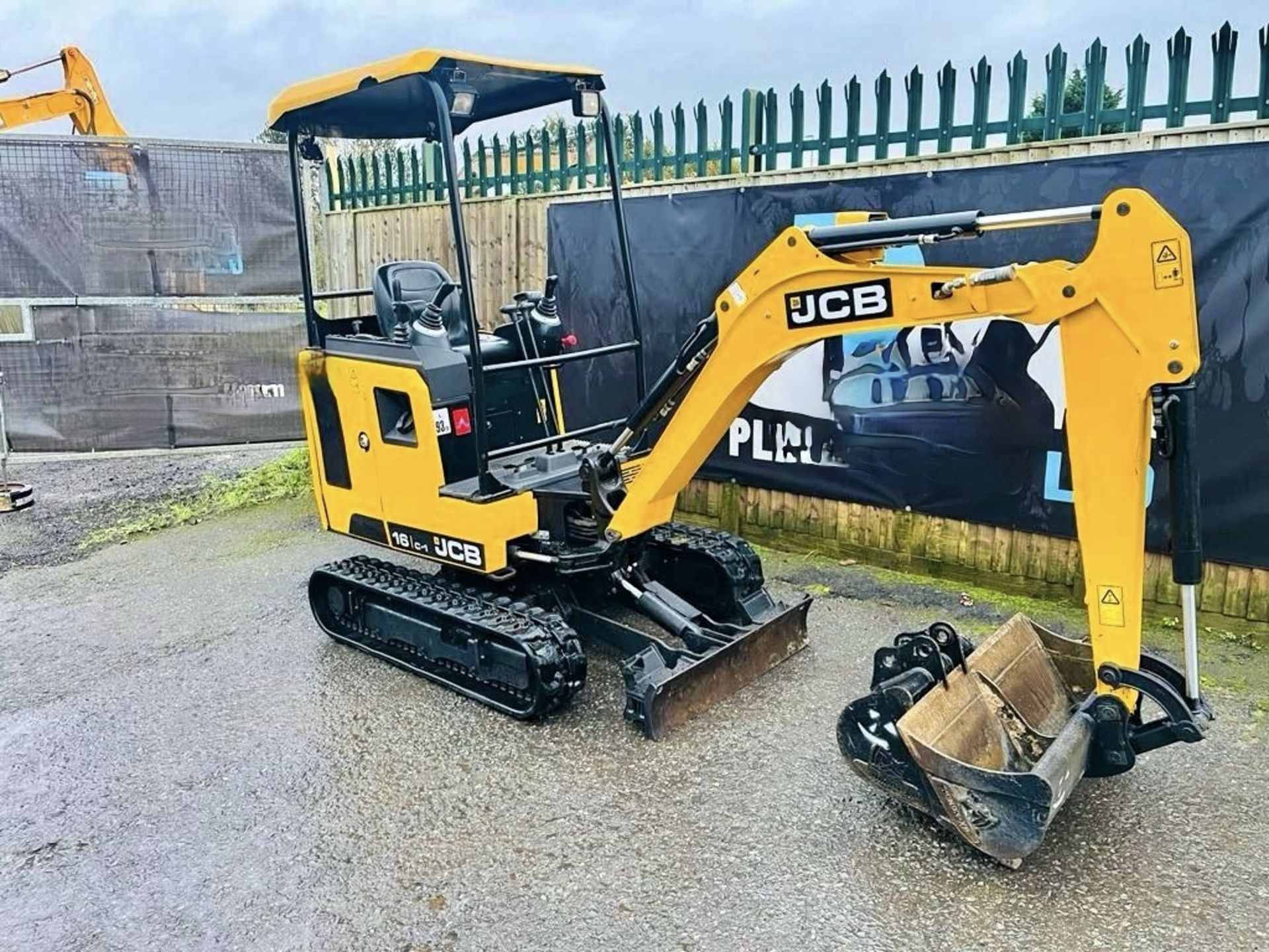 JCB 16C-1 EXCAVATOR - Image 13 of 13