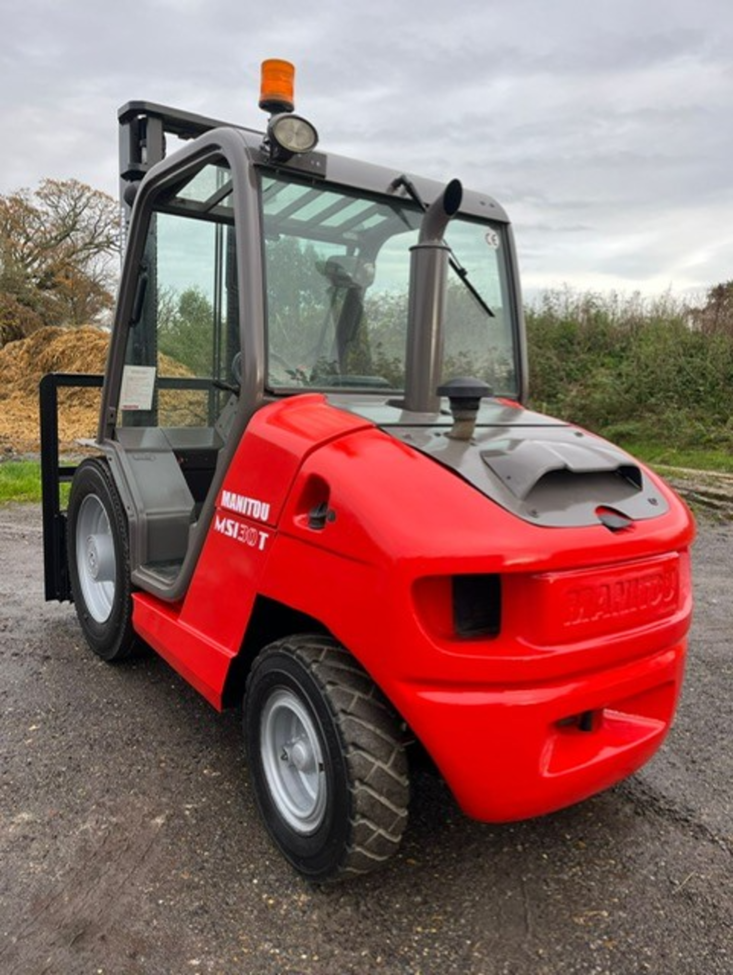 2012, MANITOU MSI30, 3 Tonne 2WD - Rough Terrain Forklift - Image 2 of 7