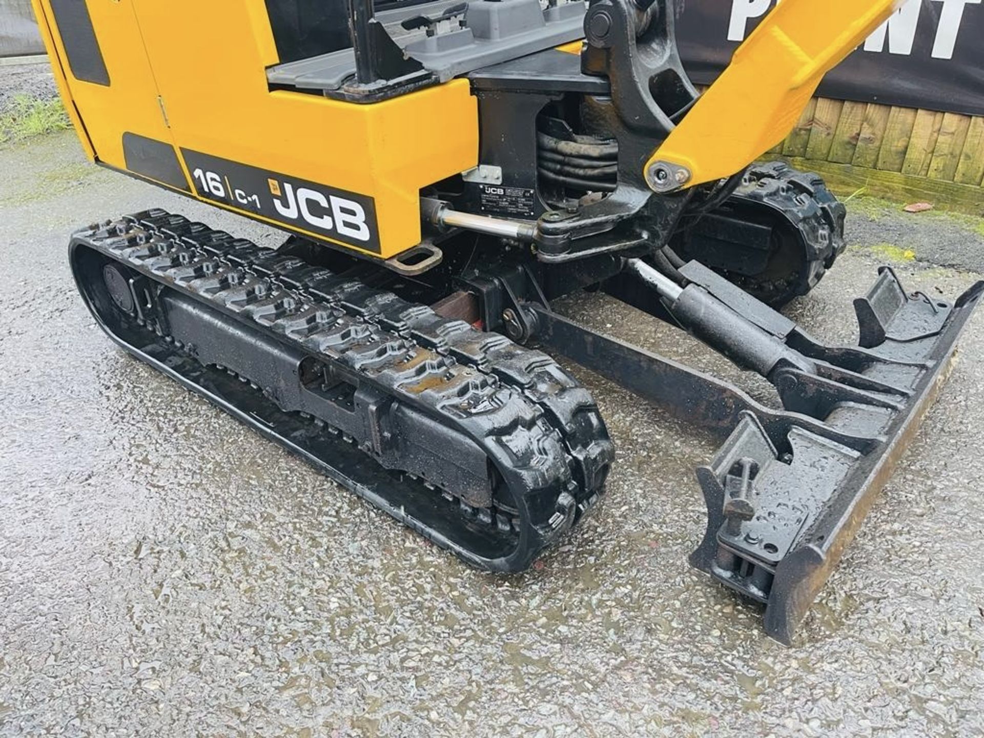 JCB 16C-1 EXCAVATOR - Image 5 of 13