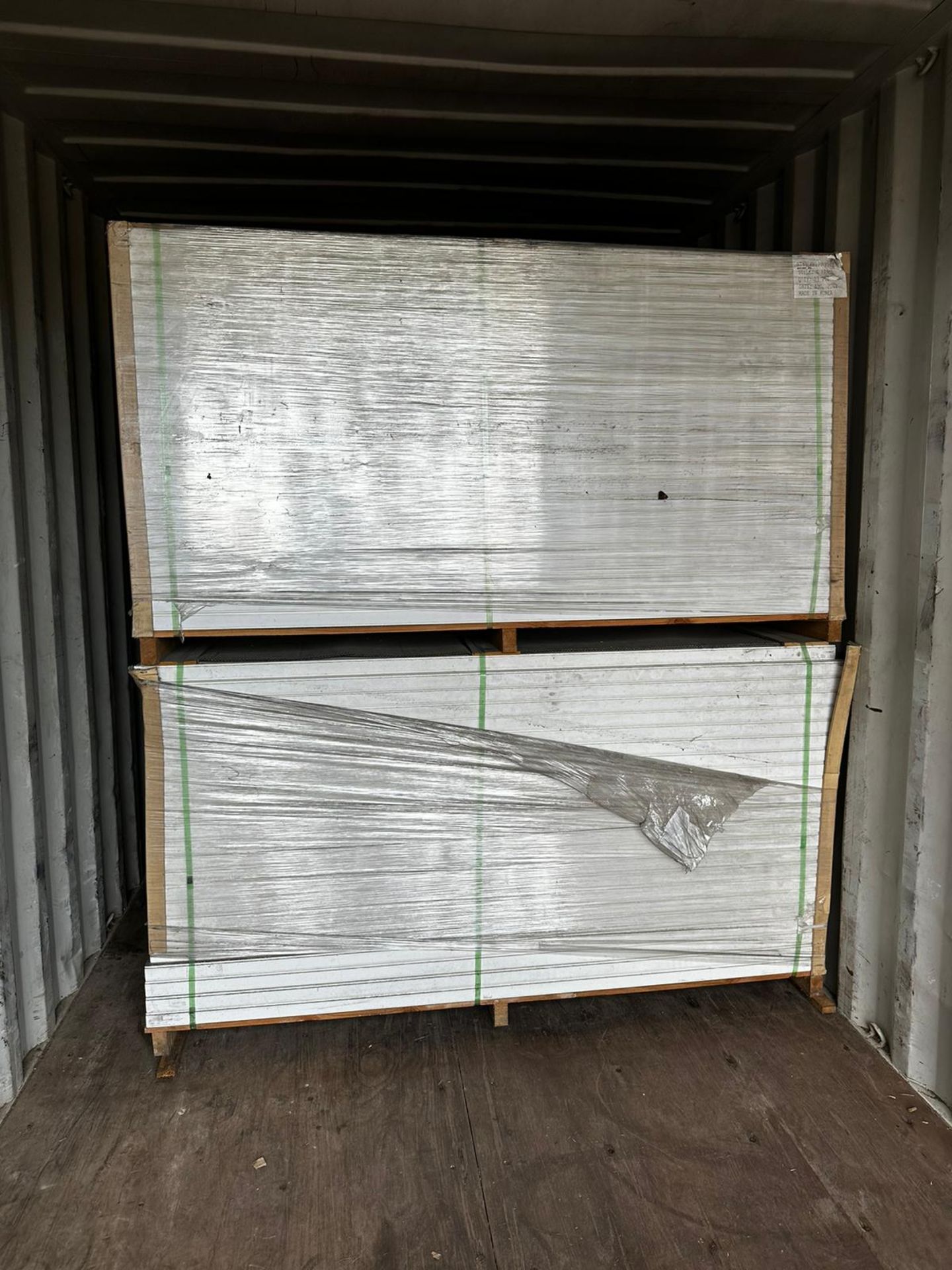 NO RESERVE - 1 x pallet of Composite Door Blanks (23 x doors per pallet) 915 x 2000 - Image 2 of 7