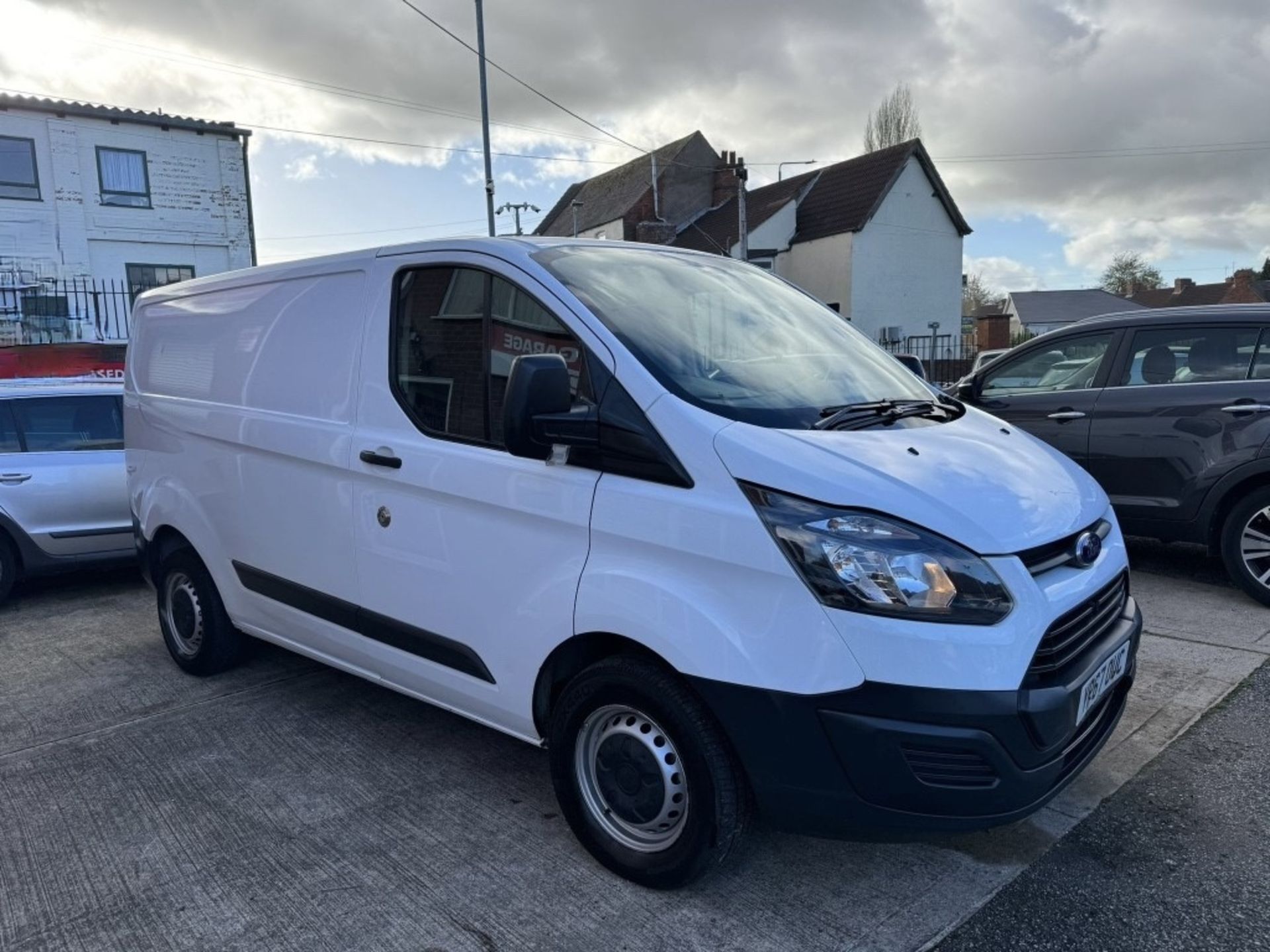 2017 - Ford Transit Custom 270 LR P/V