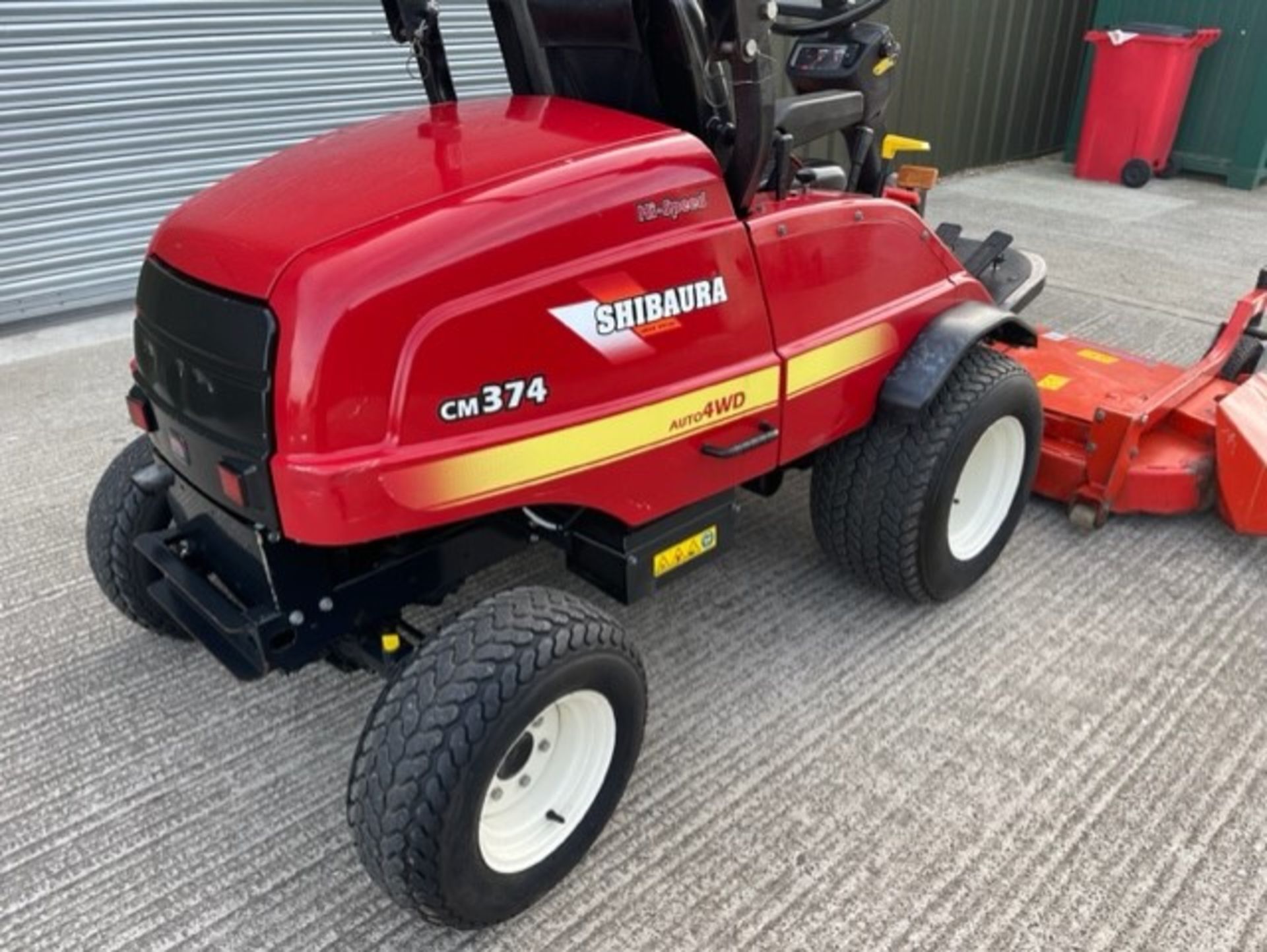 2018, SHIBAURA CM374 OUTFRONT MOWER WITH DECK & BLOWER - Image 9 of 13