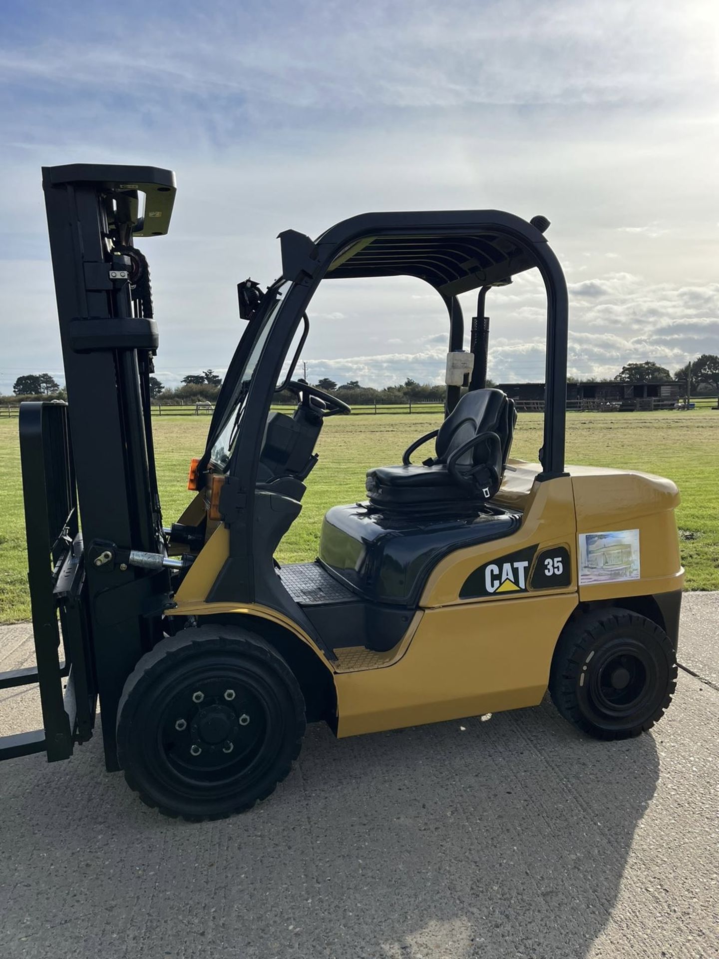 CAT, 3.5 Ton Diesel Forklift Truck - Image 3 of 4