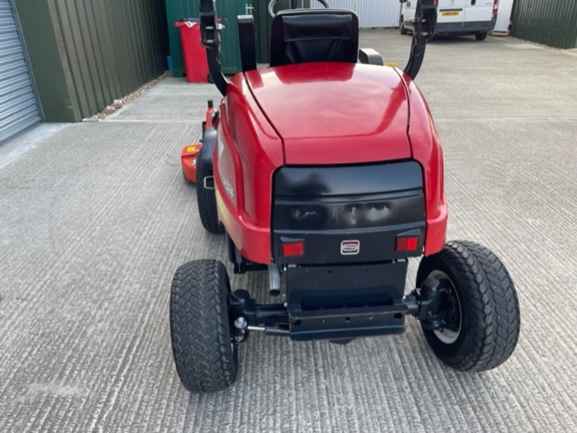 2018, SHIBAURA CM374 OUTFRONT MOWER WITH DECK & BLOWER - Image 8 of 13