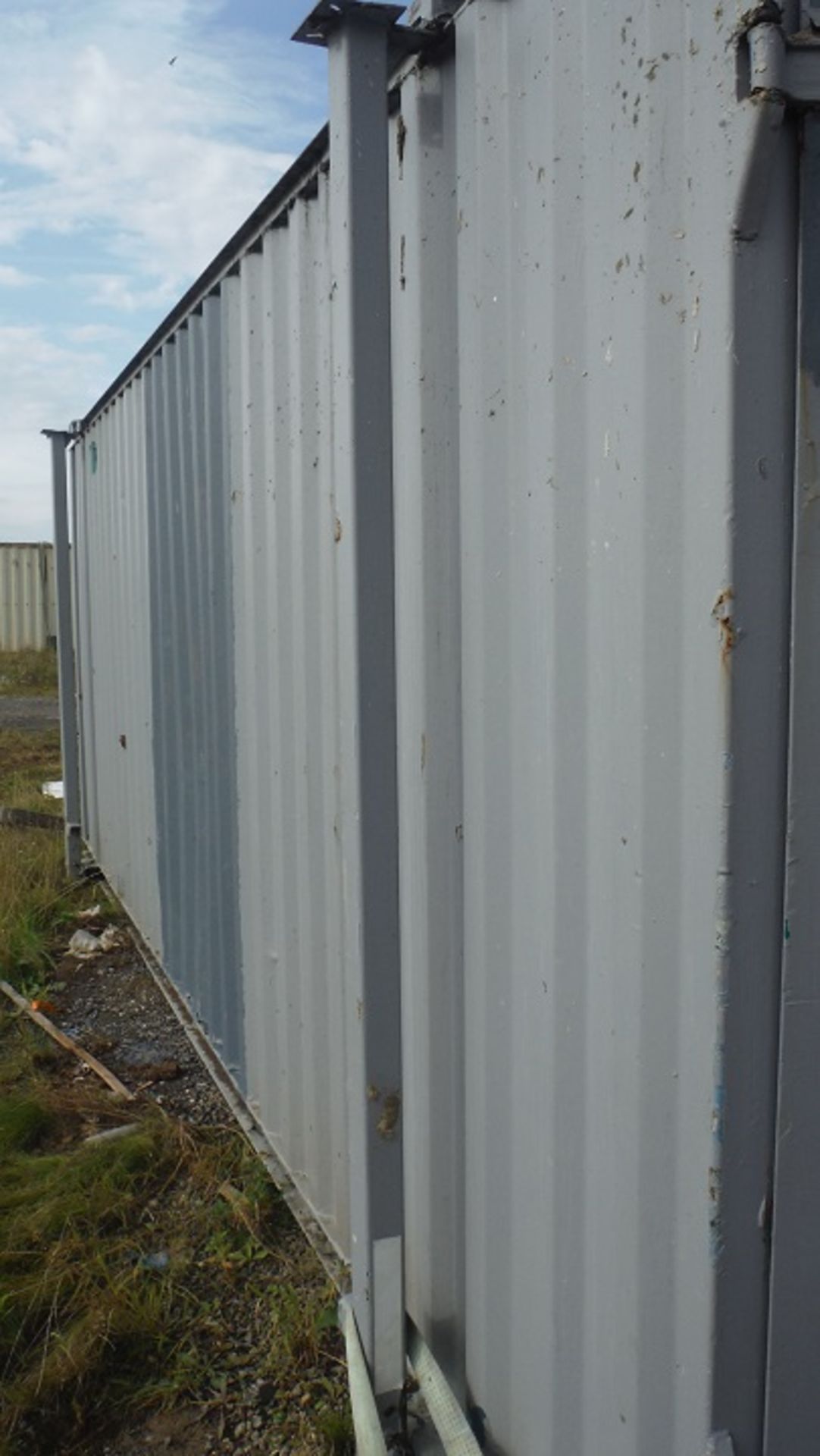 21ft Steel store 2 - Container - Image 5 of 6