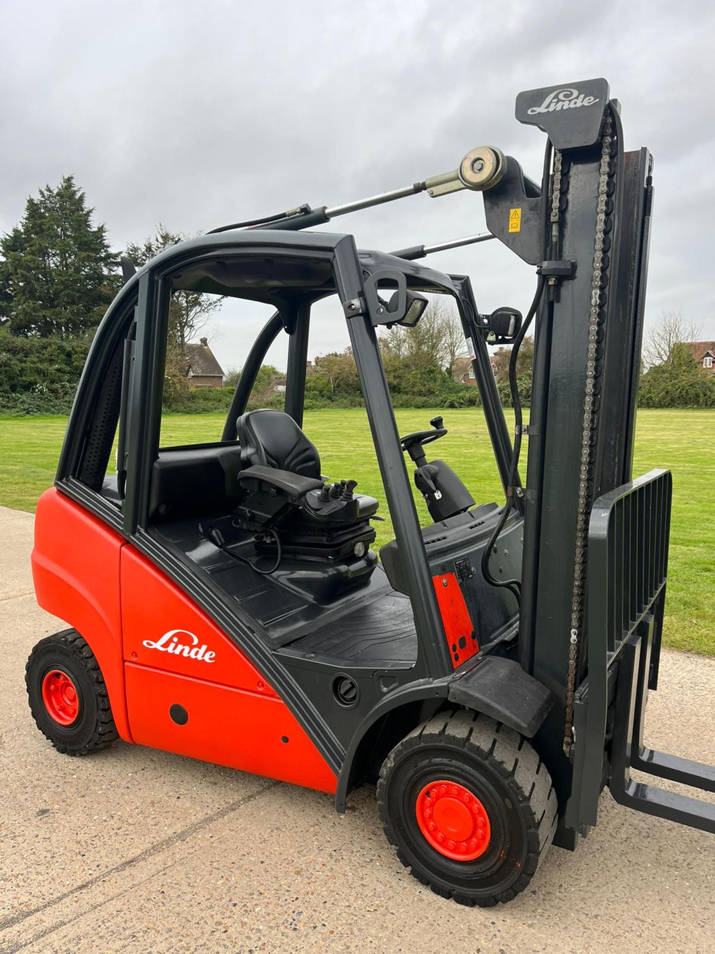 LINDE, Diesel 2 Tonne Forklift - Image 3 of 5