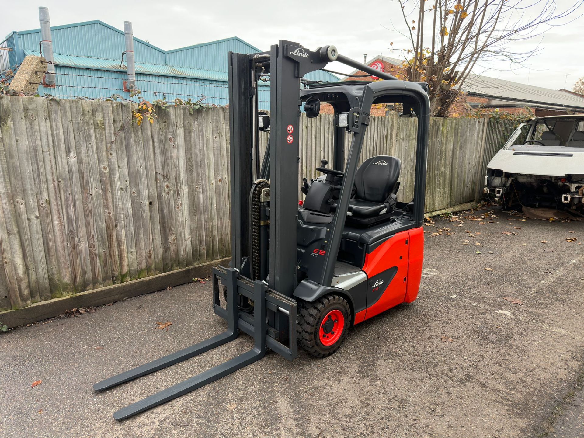 2015 Linde E12-02 Forklift - Image 4 of 11