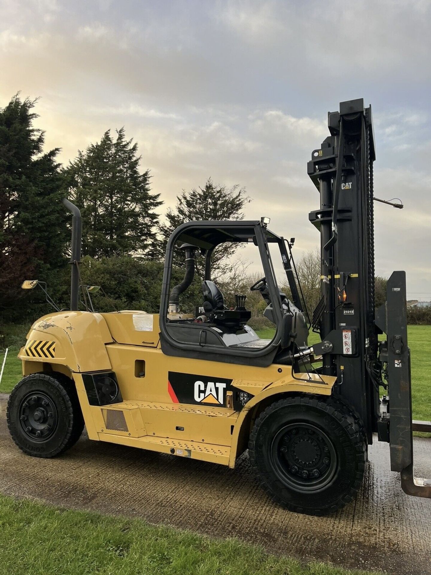 2012, Caterpillar 16 Tonne Diesel Forklift Truck - Image 4 of 16