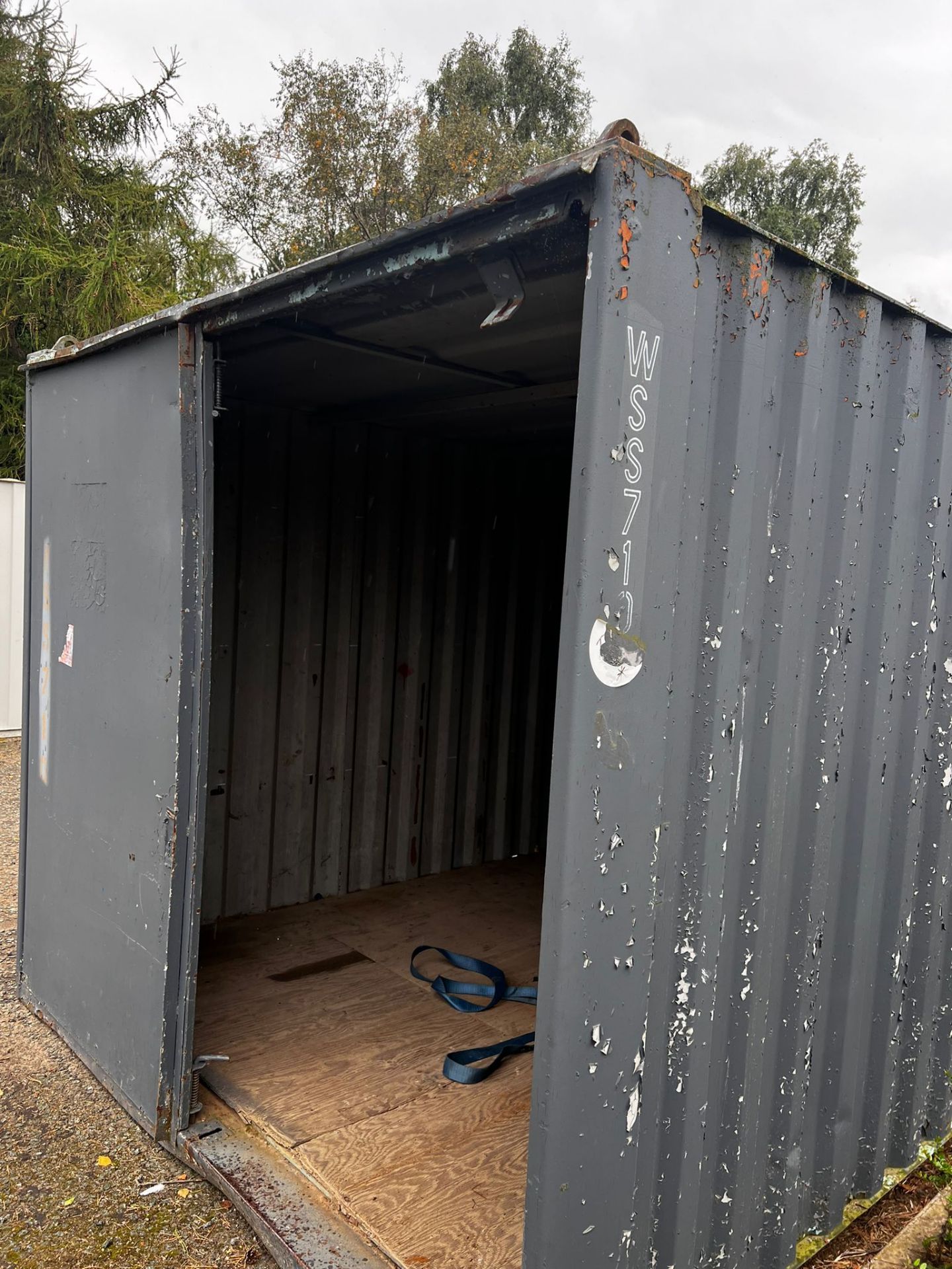 32ft Storage Container - Image 5 of 10