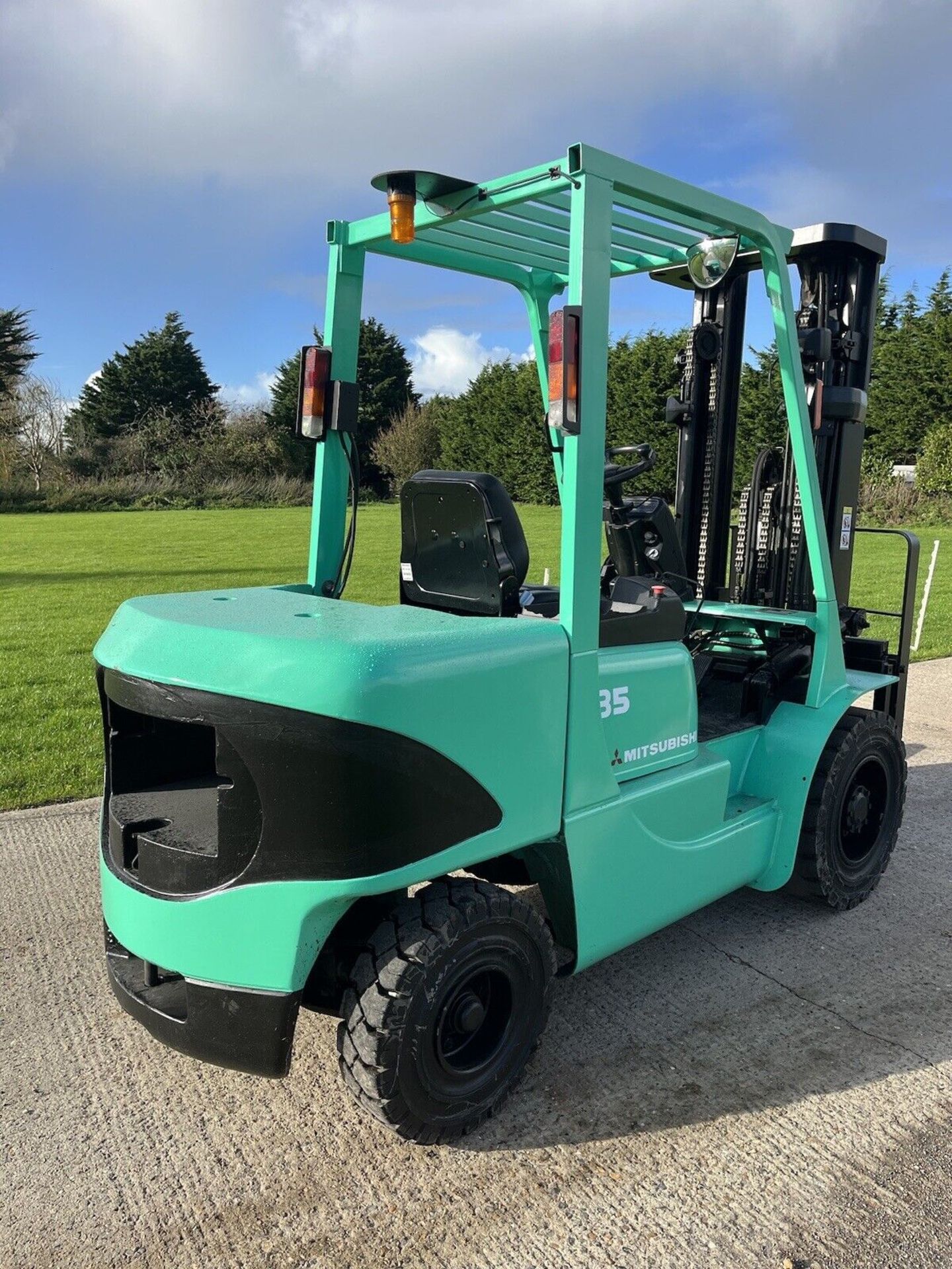 MITSUBISHIi 3.5 Tonne, Diesel Forklift Truck (container spec) - Image 3 of 4