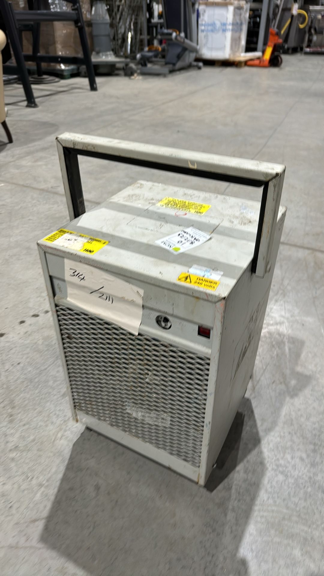 EIP Mobile Dehumidifier on Wheels - Image 3 of 4