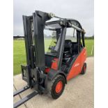 LINDE H35 Gas Forklift (container spec) 3rd and 4th Service