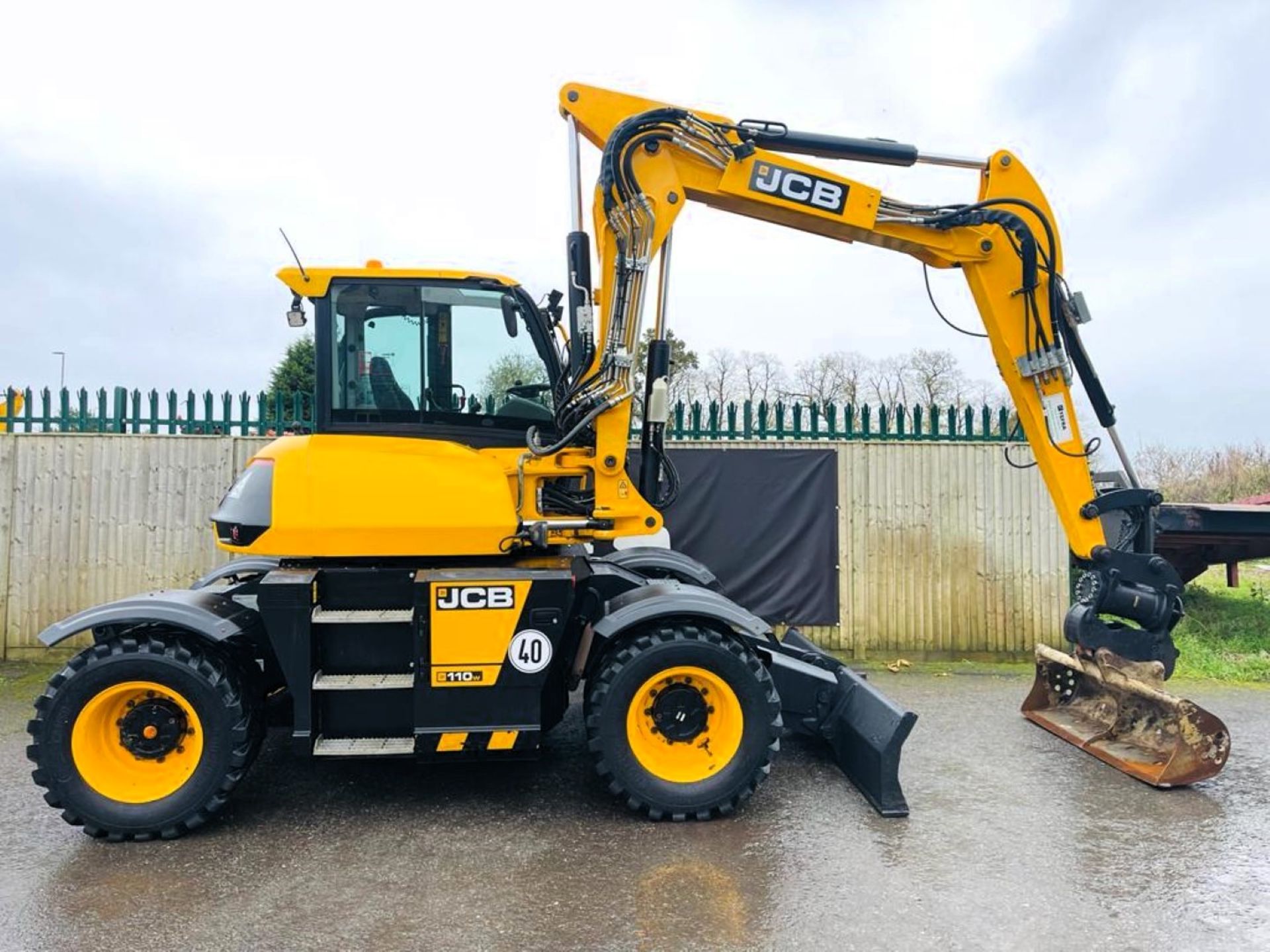 JCB 110W HYDRADIG - Bild 8 aus 23