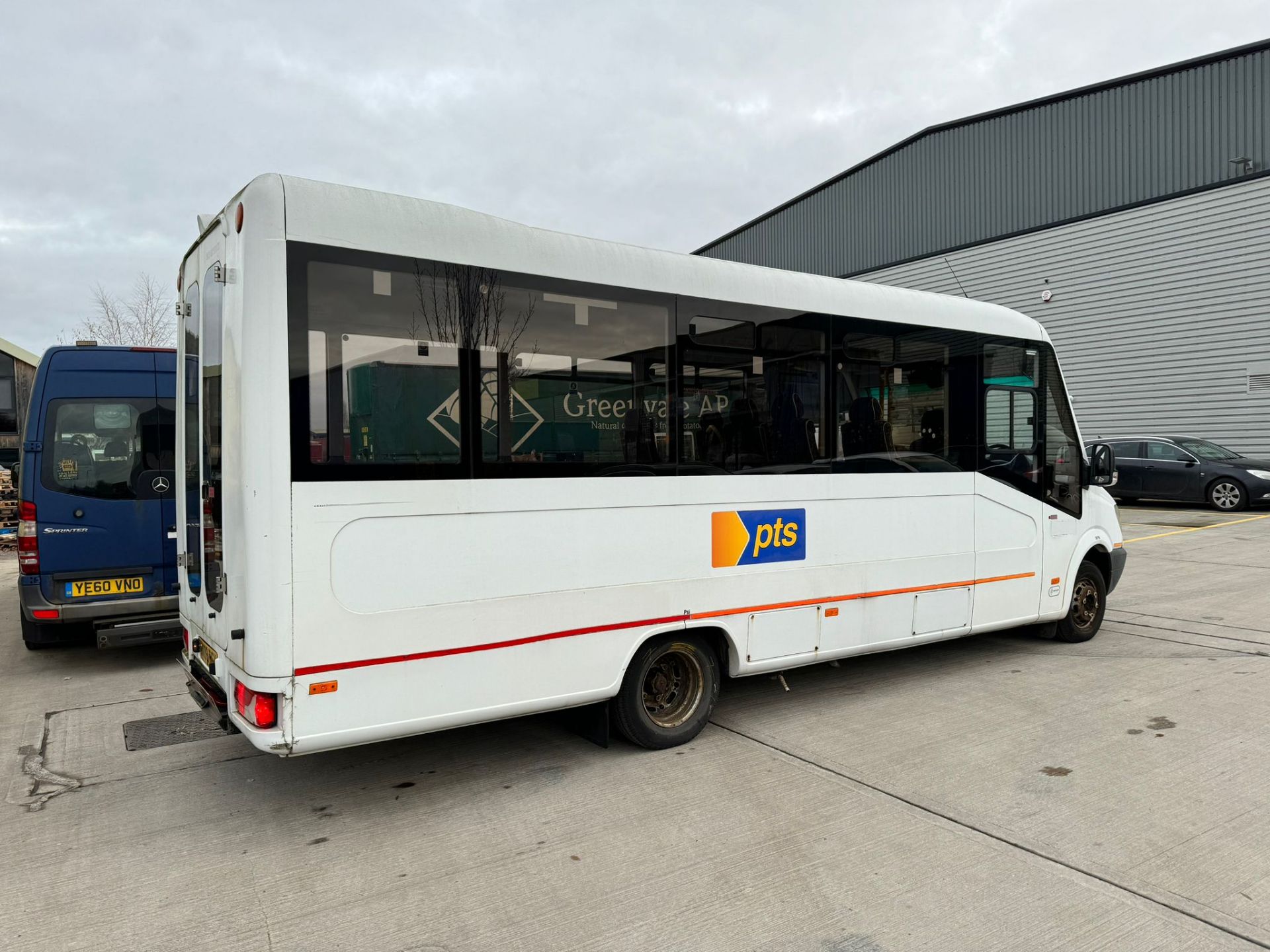 EX-COUNCIL FLEET VEHICLE - 2008, Mercedes-Benz Sprinter (WX08 BGV) Welfare Bus - Image 2 of 25