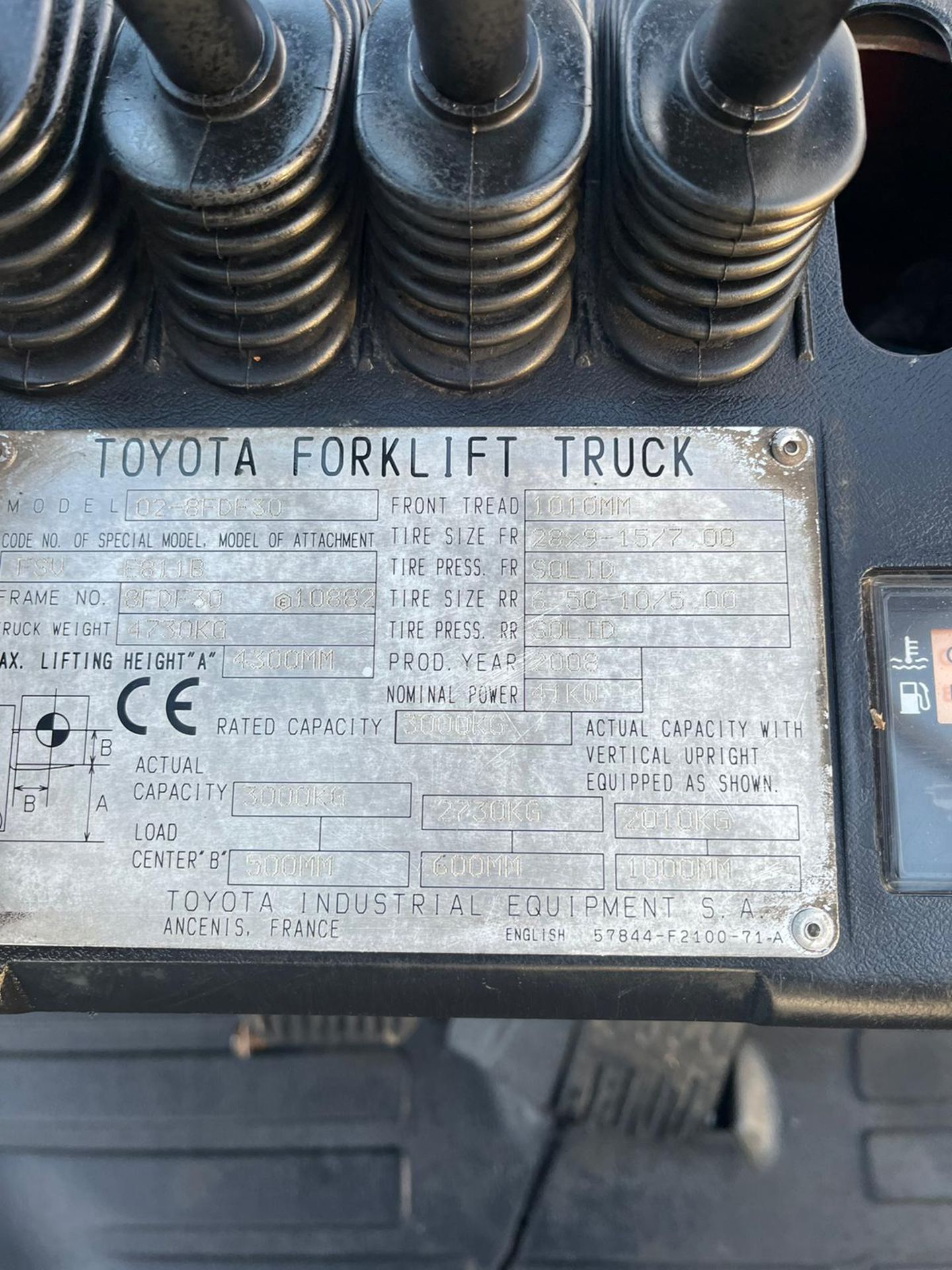 TOYOTYA, 3 Tonne Diesel Forklift (container spec triple) - Image 5 of 7