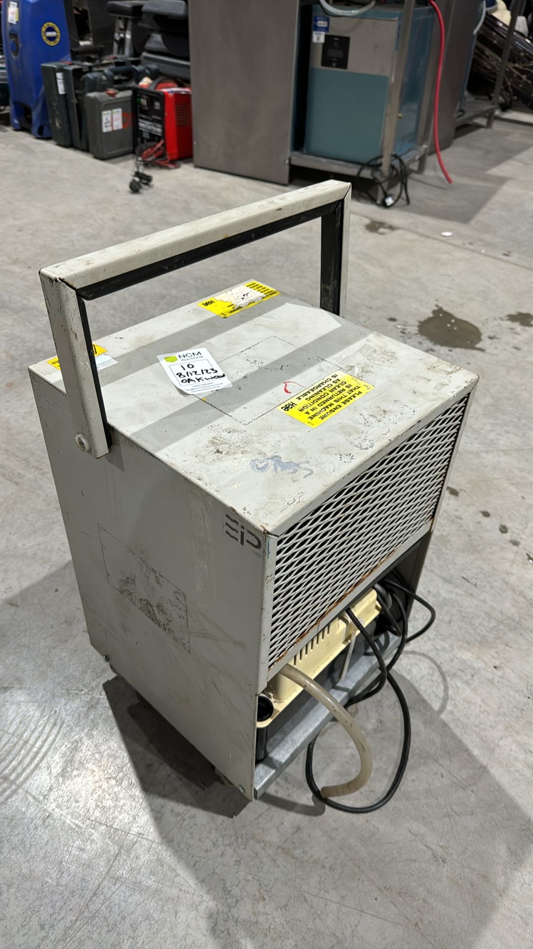 EIP Mobile Dehumidifier on Wheels - Image 4 of 4