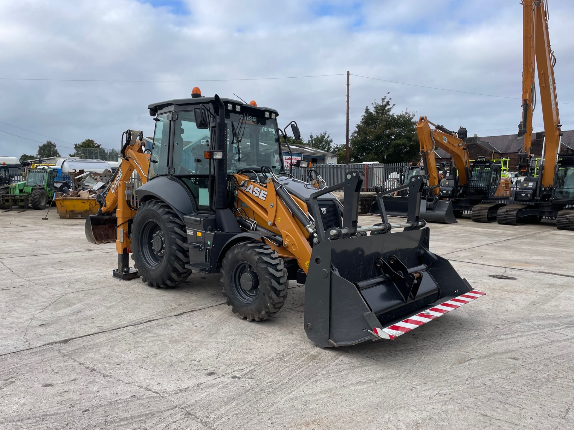 2022 CASE 590SV BACKHOE LOADER (100 hours) - Image 9 of 20