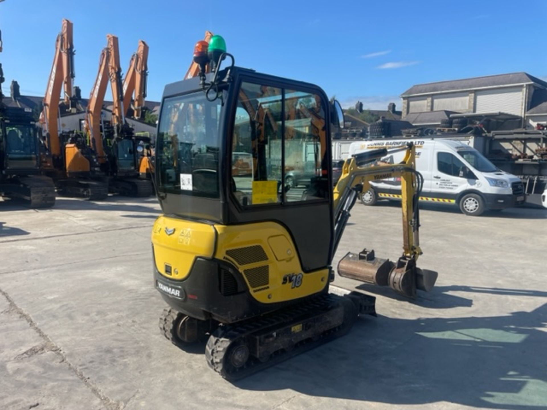 2020 YANMAR SV18 MINI EXCAVATOR - Image 10 of 12