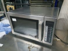 Menumaster Commercial Microwave
