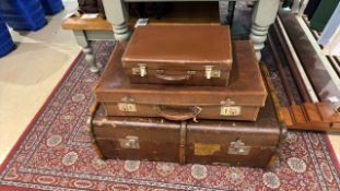 Display Suitcases x3