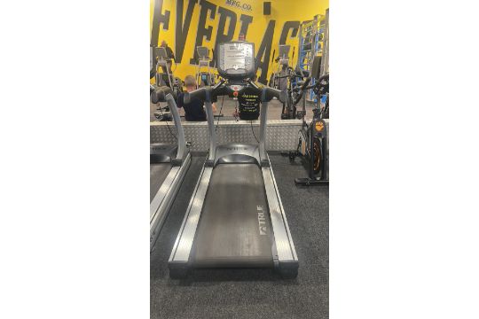 True Fitness Treadmill - Image 2 of 5