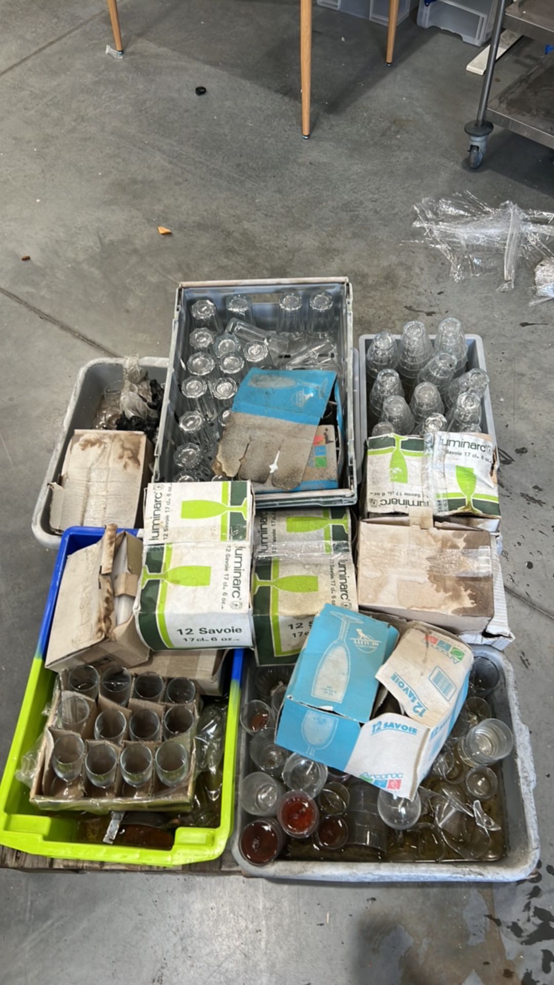 Mixed Pallet of Glassware