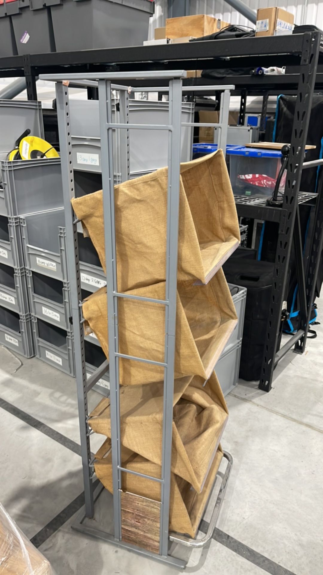 Metal/Sack Retail Merchandise Unit - Image 2 of 3