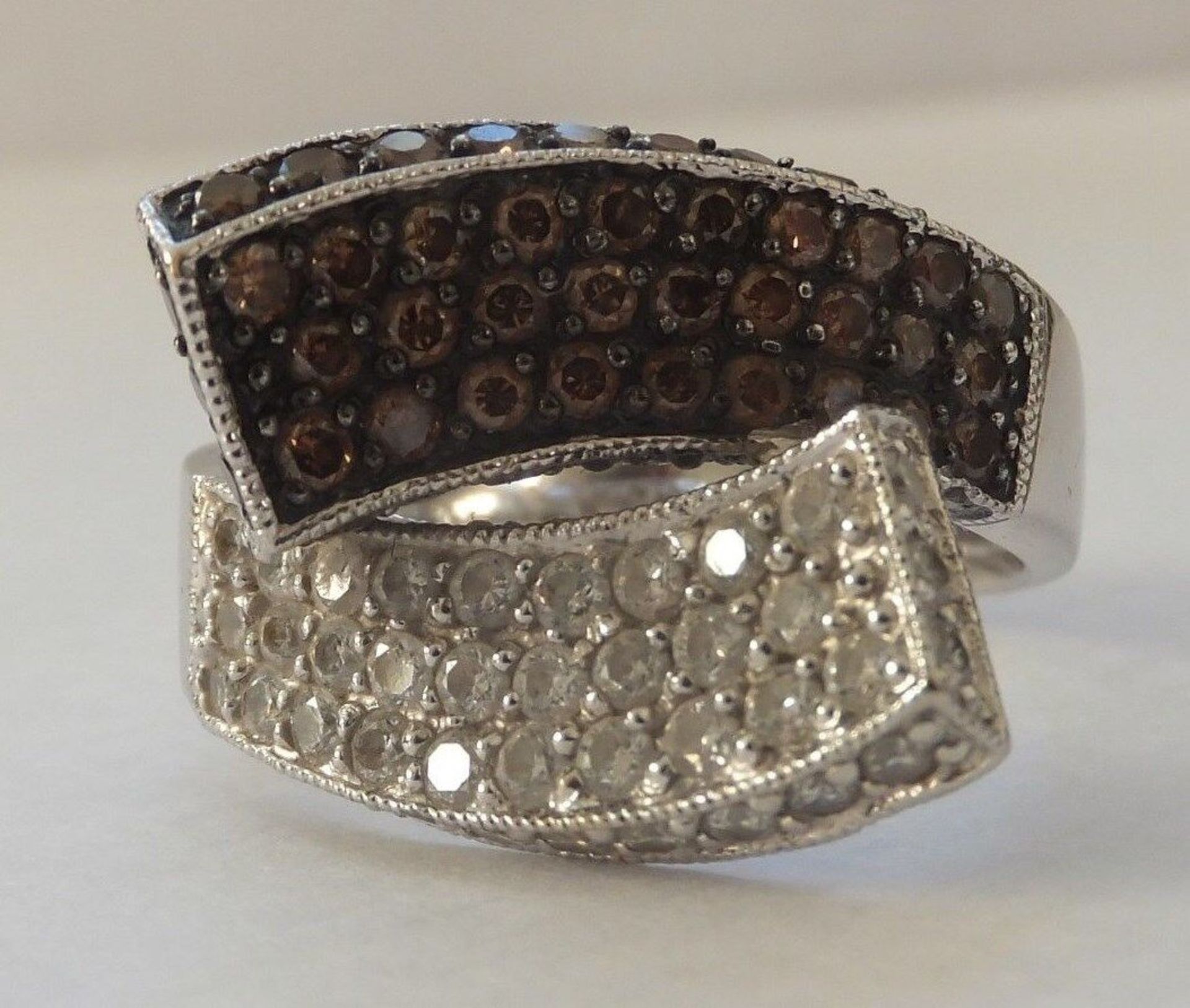 18k Gold Diamond Designer Ring