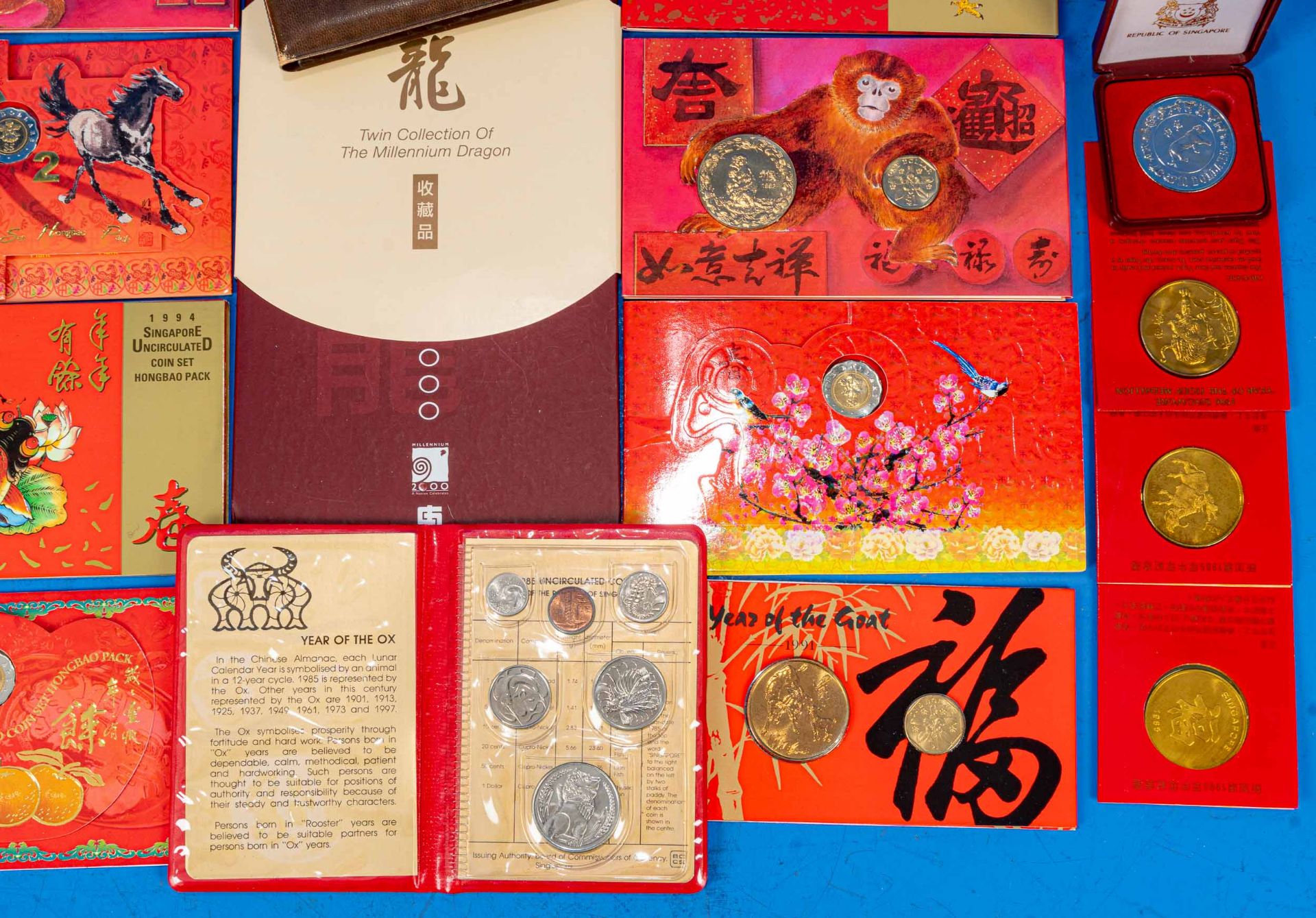 Umfangreiche ca. 80 tlg. Sammlung versch. Münzen, Medaillen & Banknoten aus Singapur/ Singapore, üb - Image 6 of 6