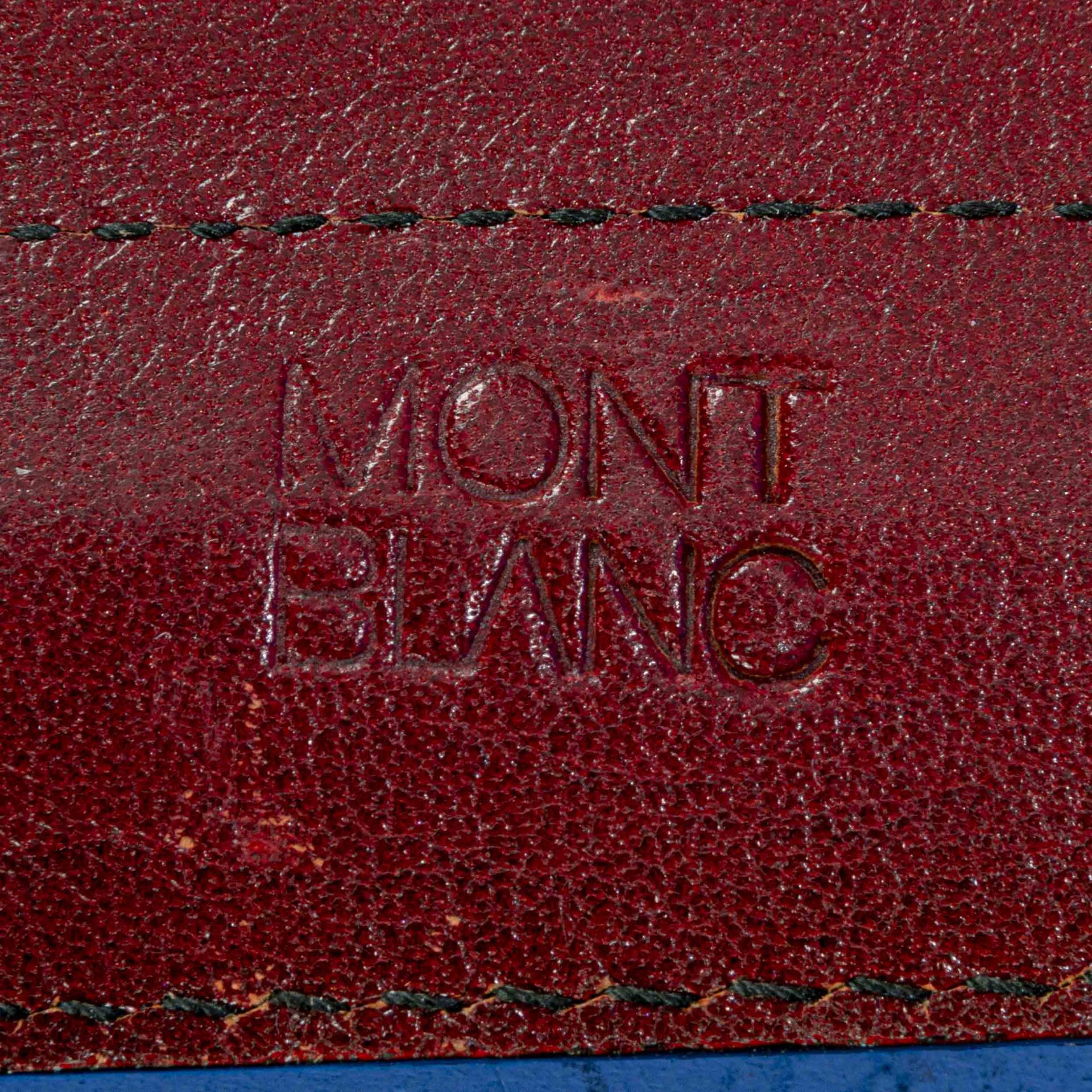 2tlg. "MONT - BLANC" Schreibset in Lederetui, bestehend aus Kugelschreiber & Füllfederhalter. Ungra - Bild 7 aus 7