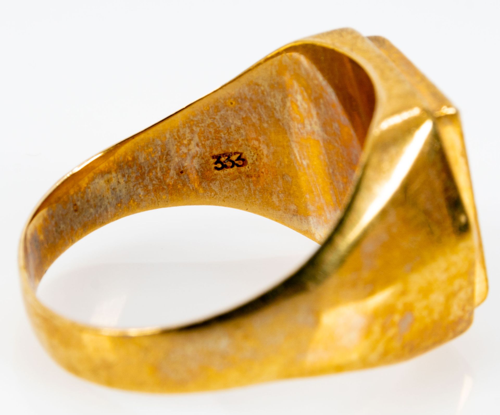 Großer, schlichter 333er Gelbgold Herrenring mit eingefasster Onyx - Platte, Ringinnendurchmesser c - Bild 6 aus 6