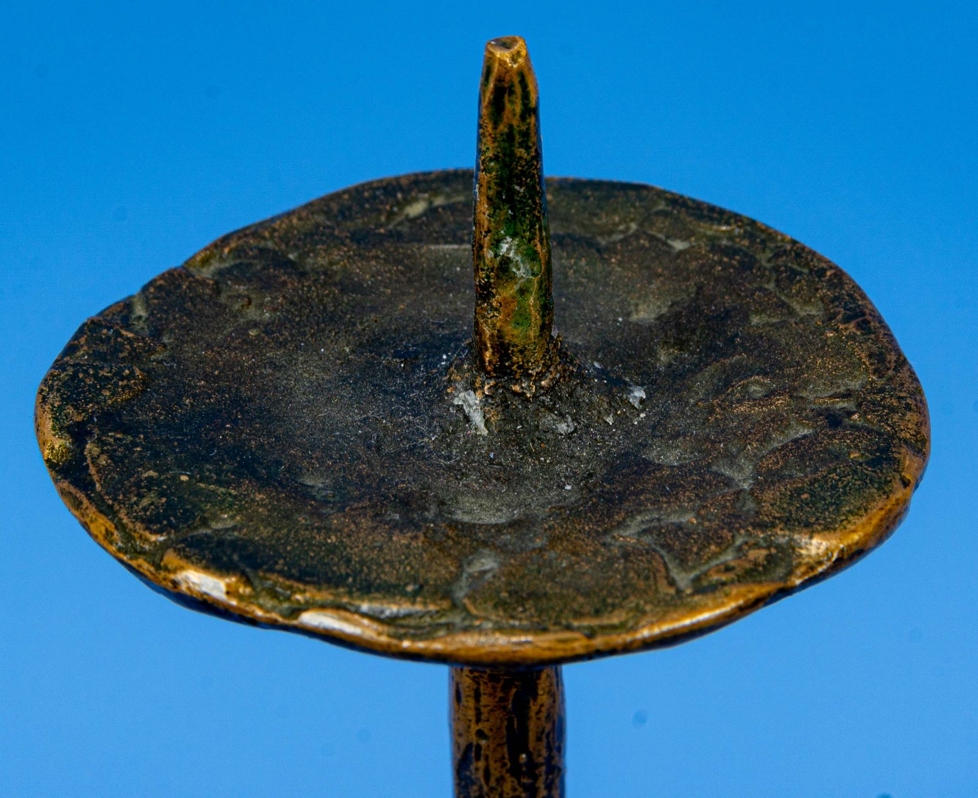 Moderne Bronze - Skulptur in Form eines Tischkerzenleuchters mit 3 verschiedenen Pferde - Darstellu - Image 3 of 8