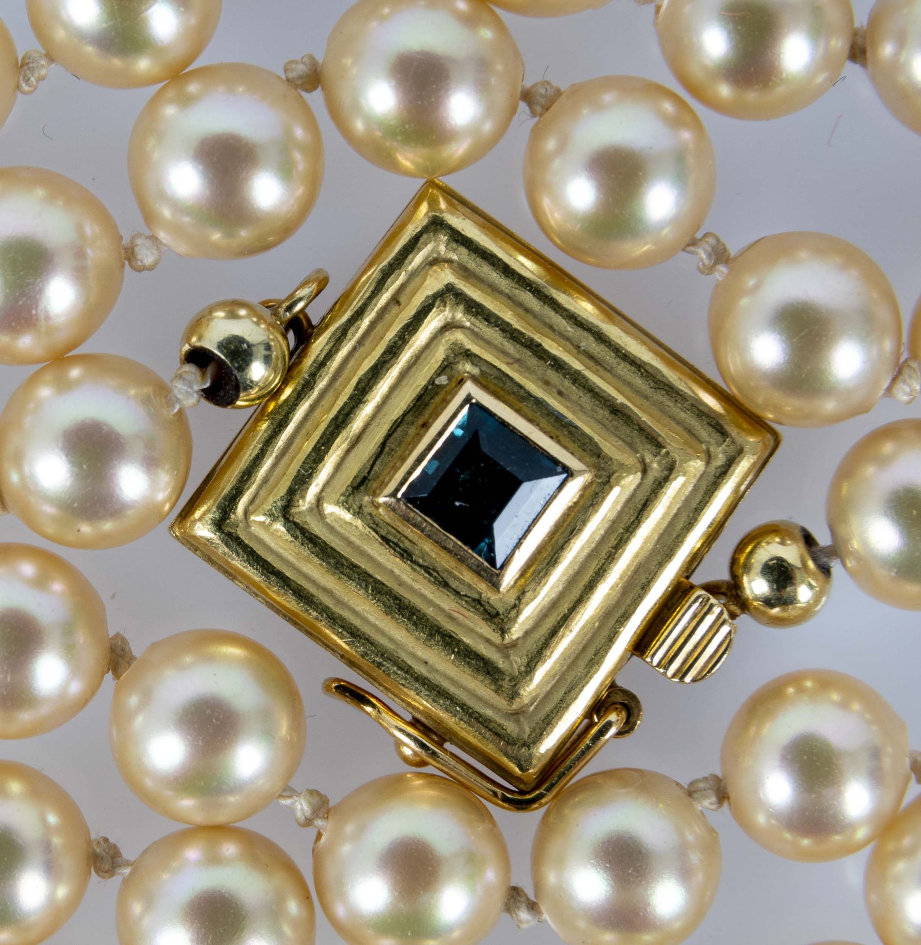 Einzigartiges 4-teiliges Schmuckset, bestehend aus eleganter Perlenkette, Fingerring und passendem  - Bild 15 aus 16