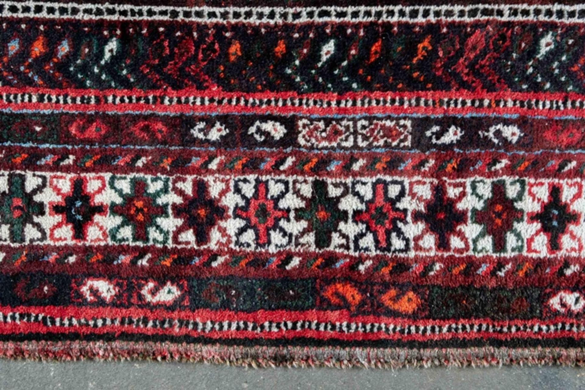 Ältere Teppichbrücke, Iran wohl 1960er/70er Jahre, abstrakte Musterung, Yalameh (?); ungewaschener  - Bild 3 aus 8
