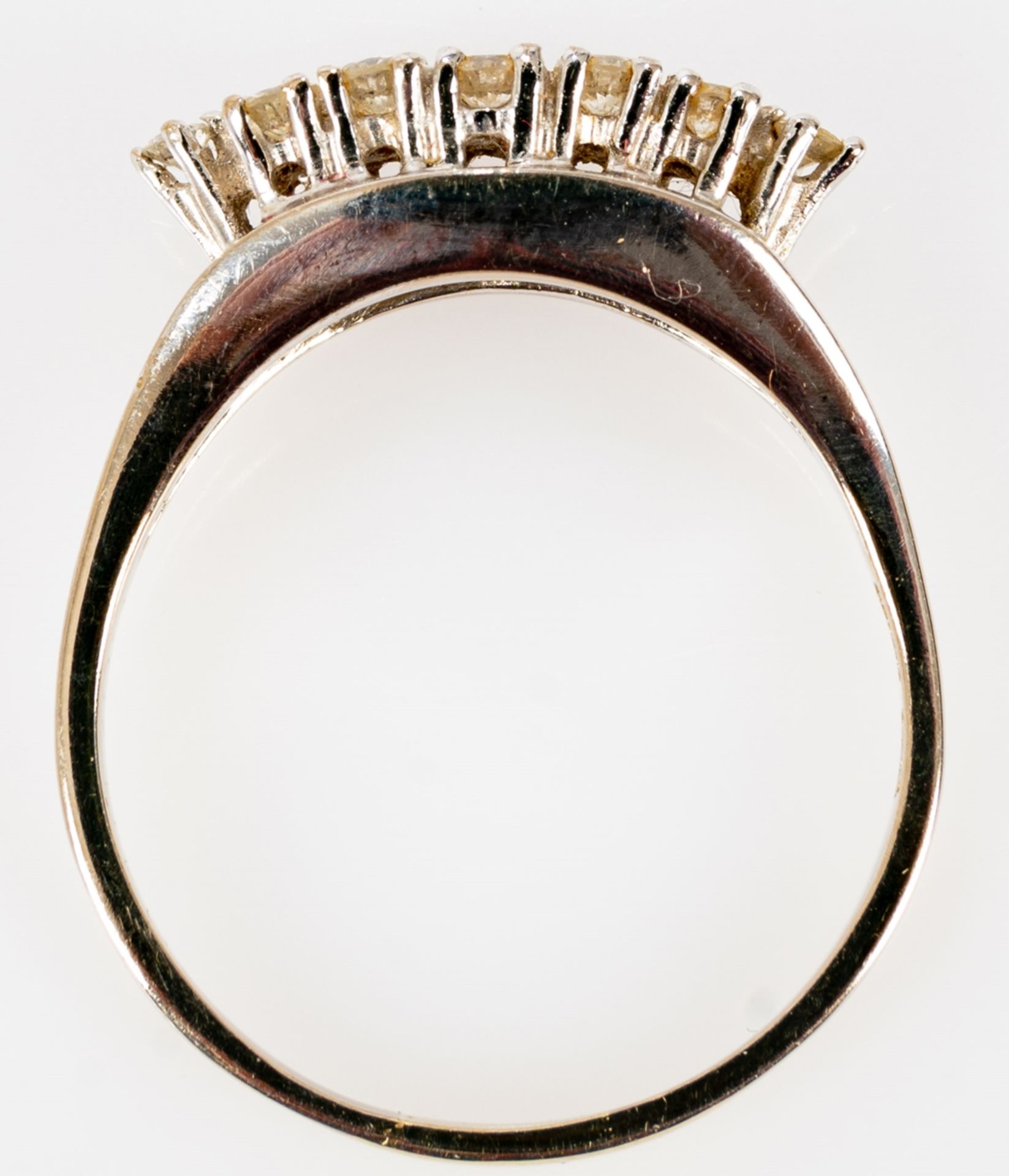 Zeitlos eleganter 14 kt. Weißgoldring, wohl letztes Viertel 20. Jhdt.; Ringinnendurchmesser ca. 17 - Image 4 of 6