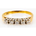 585er Gelbgold Beisteckring mit 5 Diamanten besetzt, Ringinnendurchmesser ca. 17 mm, ca. 3 gr.