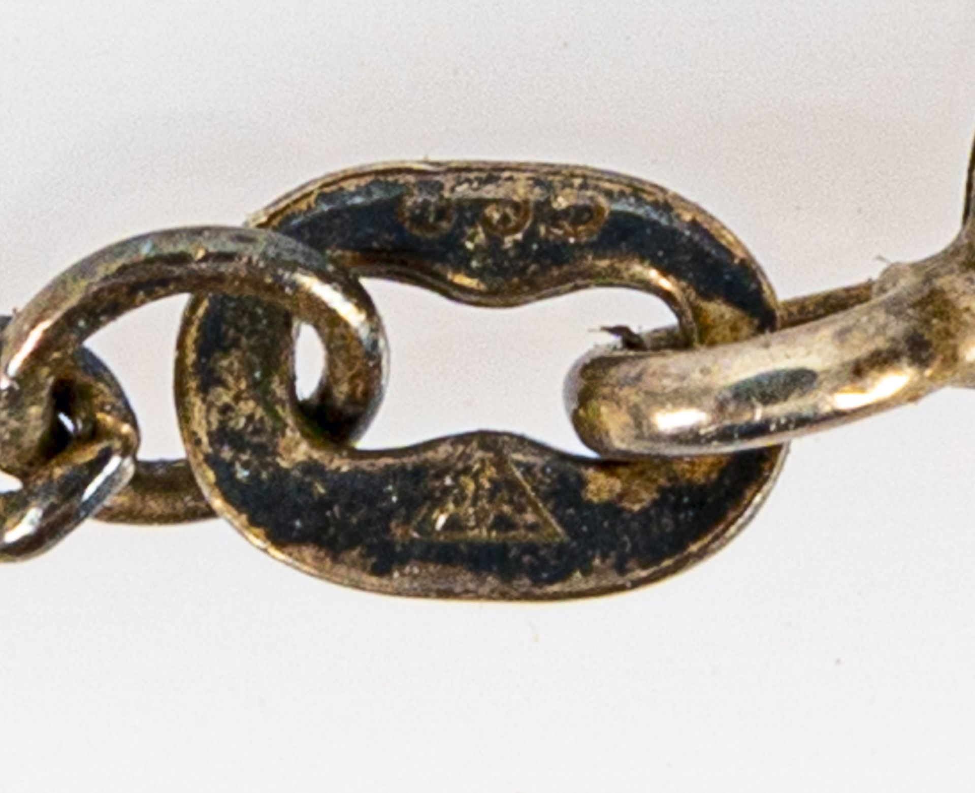 Silberne Halskette/ Gliederkette, Länge ca. 45 cm, mit Granat besetztem ovalem Kettenanhänger an be - Bild 7 aus 7