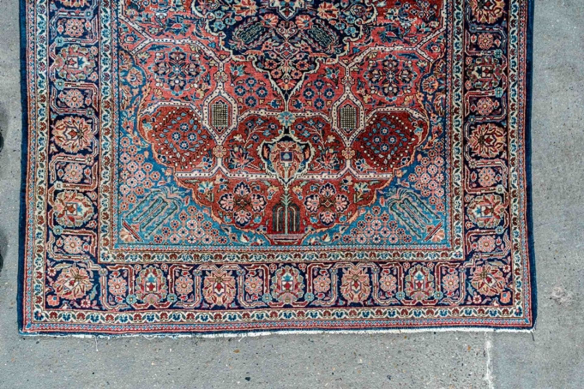 Hochfeine alte oder antike Keshan - Teppichbrücke der wohl 1930/ 40er Jahre, ca. 131 x 195 cm, die  - Bild 8 aus 10