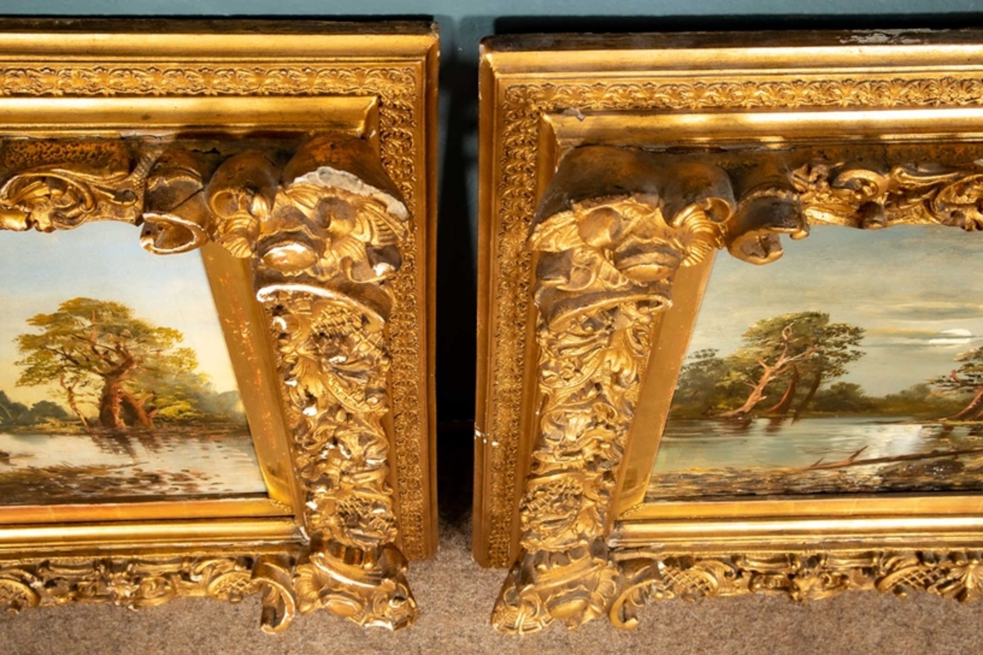 Paar dekorativer Historismus-Goldstuckrahmen um 1900; Falzmaße je ca. 54 x 81 cm, max. Außenmaße je - Bild 5 aus 17