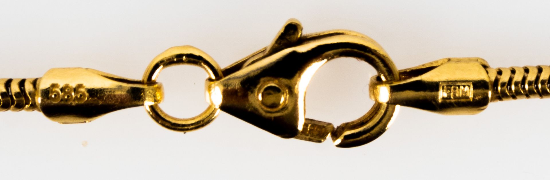 Feine 585er Gelbgold - "Schlangenkette" mit Karabinerverschluss ( Länge ca. 45 cm). Mit 585er Gelbg - Image 6 of 7